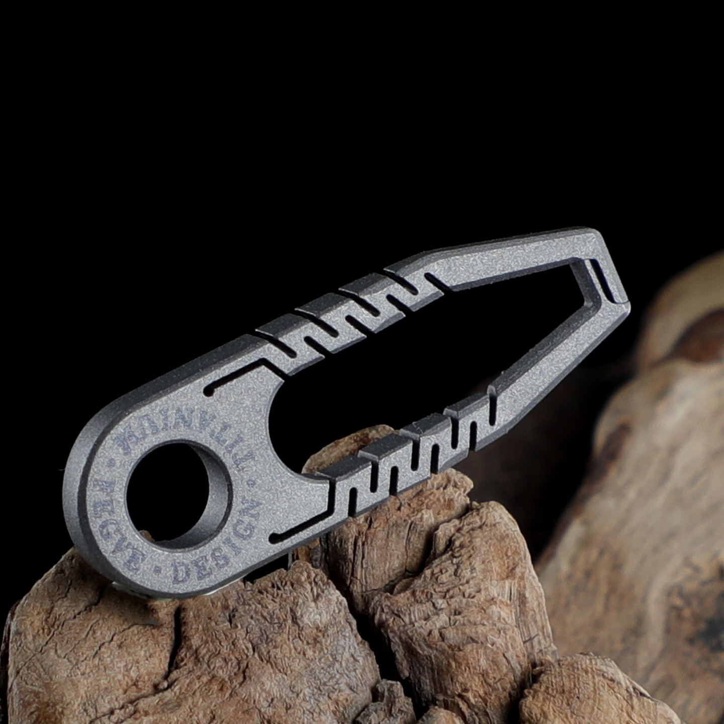 EDC チタン合金ジッパープラーヘッダーアクセサリーコネクタ - Outdoor Lighting Connectors のレビューと価格