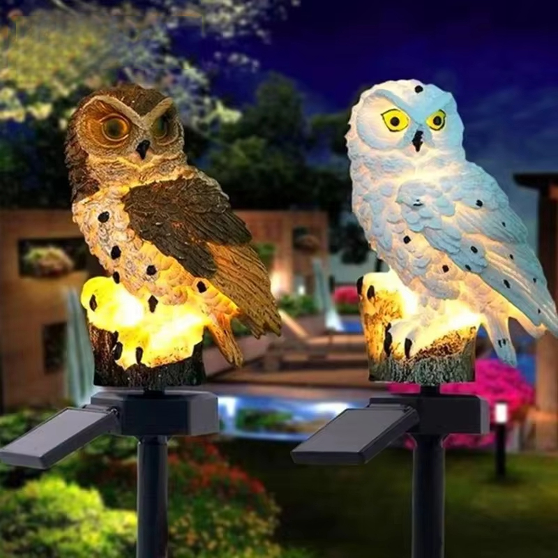 ソーラーフクロウガーデンステークライト 防水樹脂製フクロウフ - Landscape Spike Light のレビューと価格