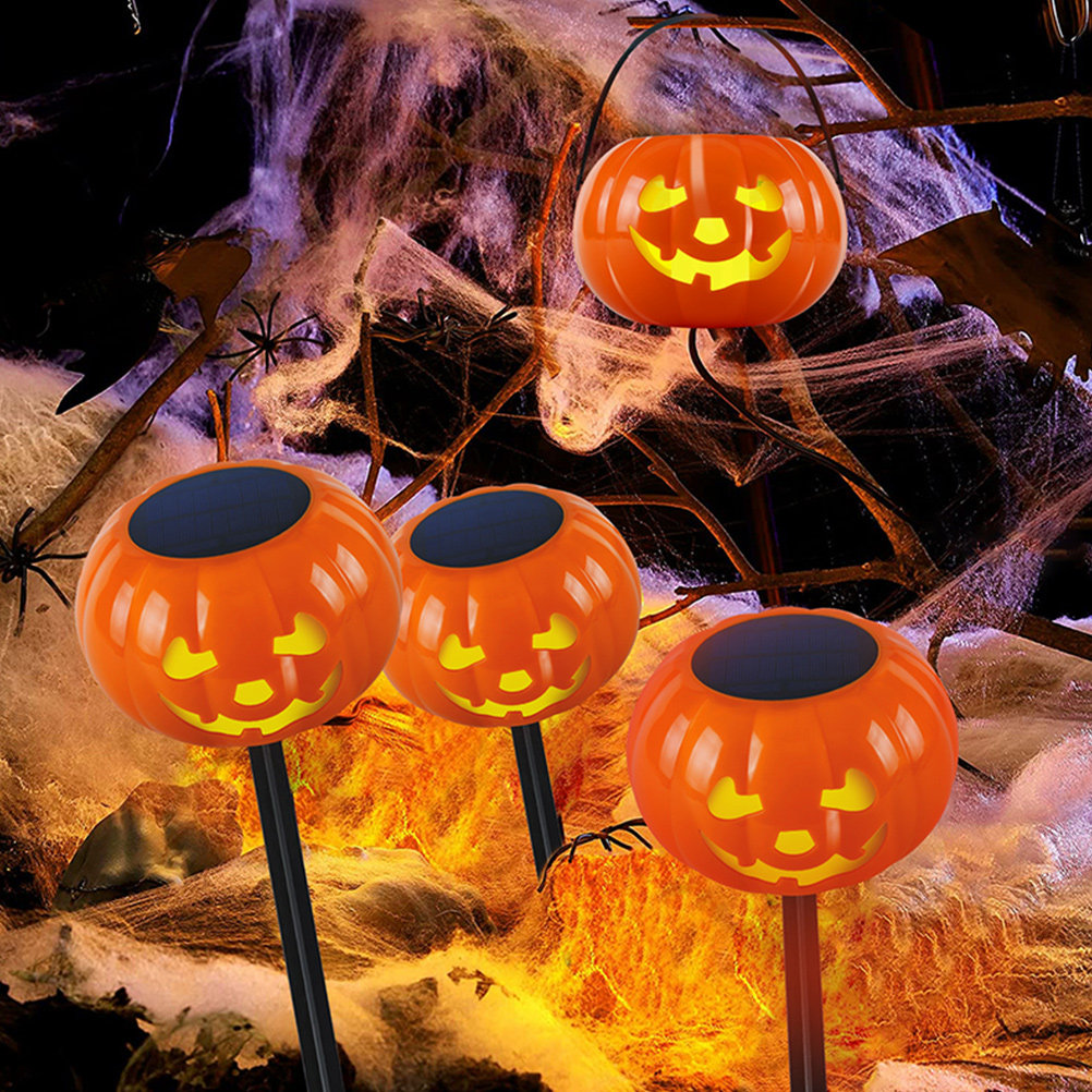 ハロウィーンのパンプキン型ソーラーガーデンライト。地面に挿し - Outdoor Lighting In Ground のレビューと価格