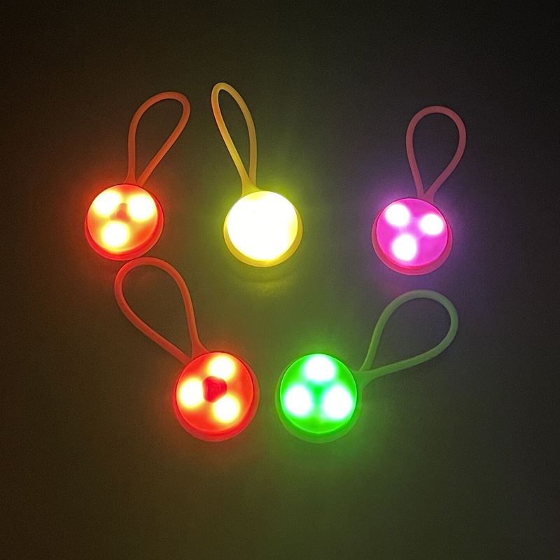 屋外バックパックライトシリコン LED ナイトランニング警告 - Outdoor Lighting Strip のレビューと価格